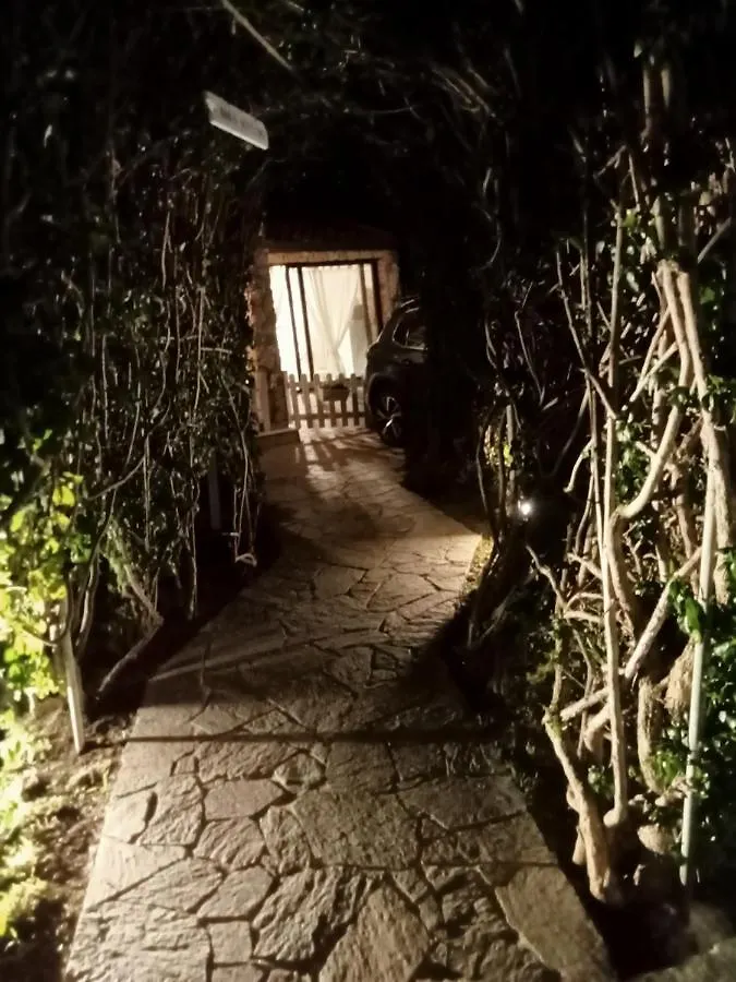 B&B Il Sentiero San Sperate 0*,  Italy